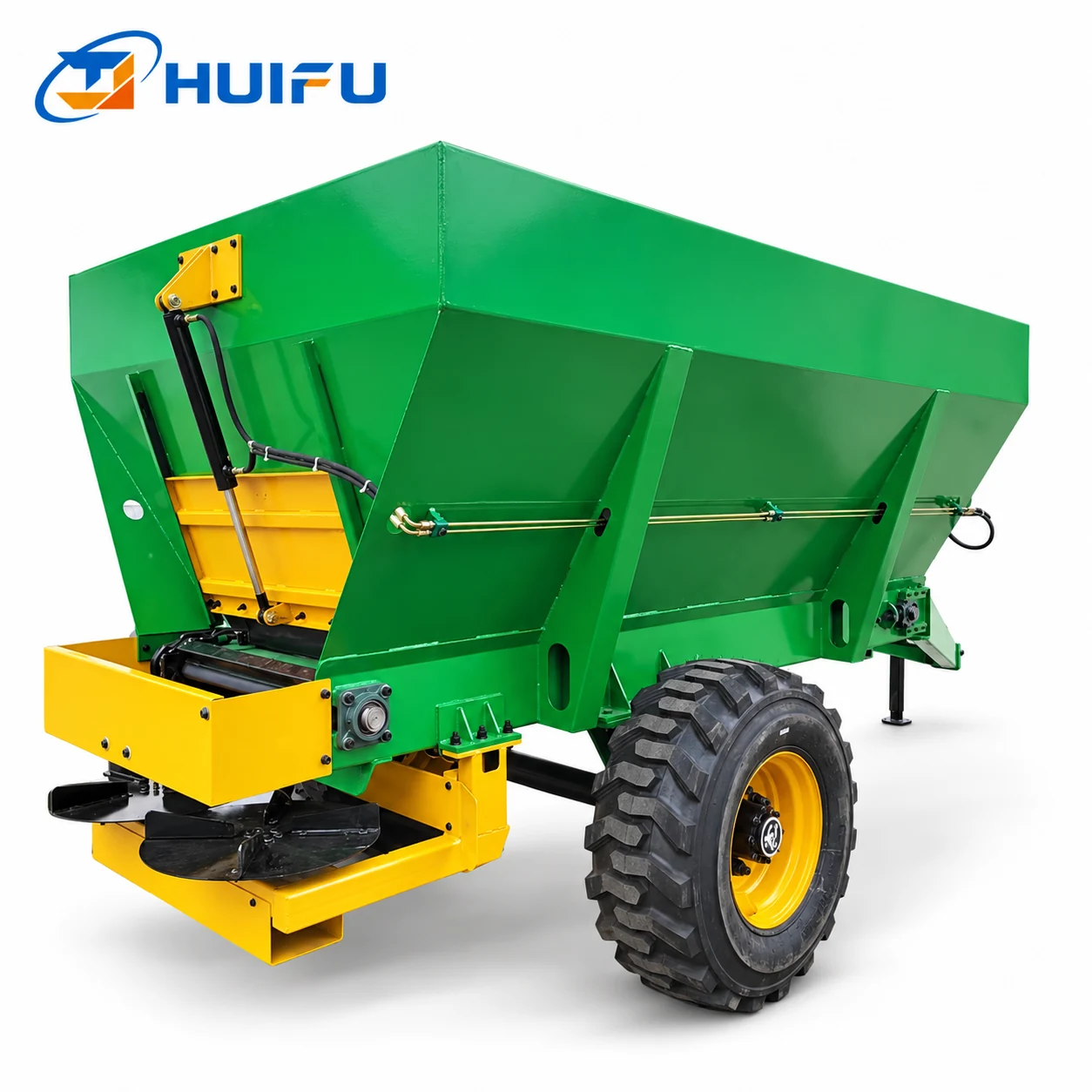 HUIFU 5m³ hydraulic trailed dual-disc manure spreader rear angle view